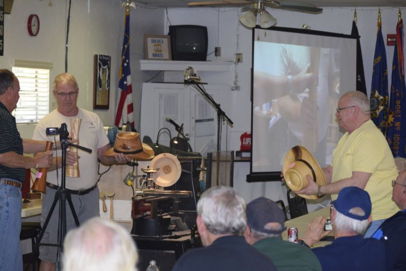 april_2016_sawdust_24